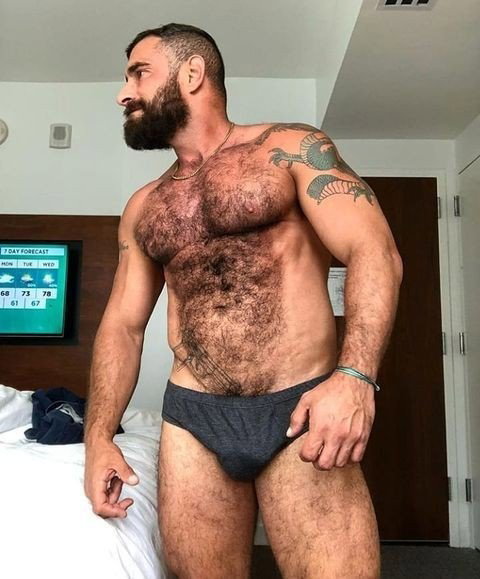 Photo by DirtyDaddyFunStuff with the username @DirtyDaddyPorn, who is a verified user,  June 19, 2024 at 1:24 AM and the text says 'Hot 7 #hairy'
