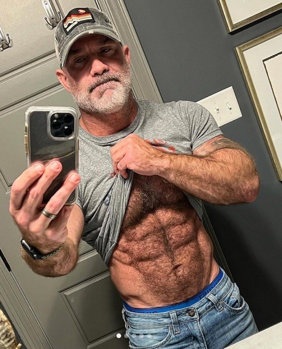 Photo by DirtyDaddyFunStuff with the username @DirtyDaddyPorn, who is a verified user,  March 8, 2024 at 1:22 AM and the text says '#hung and #superhung and Twinks and Daddies'