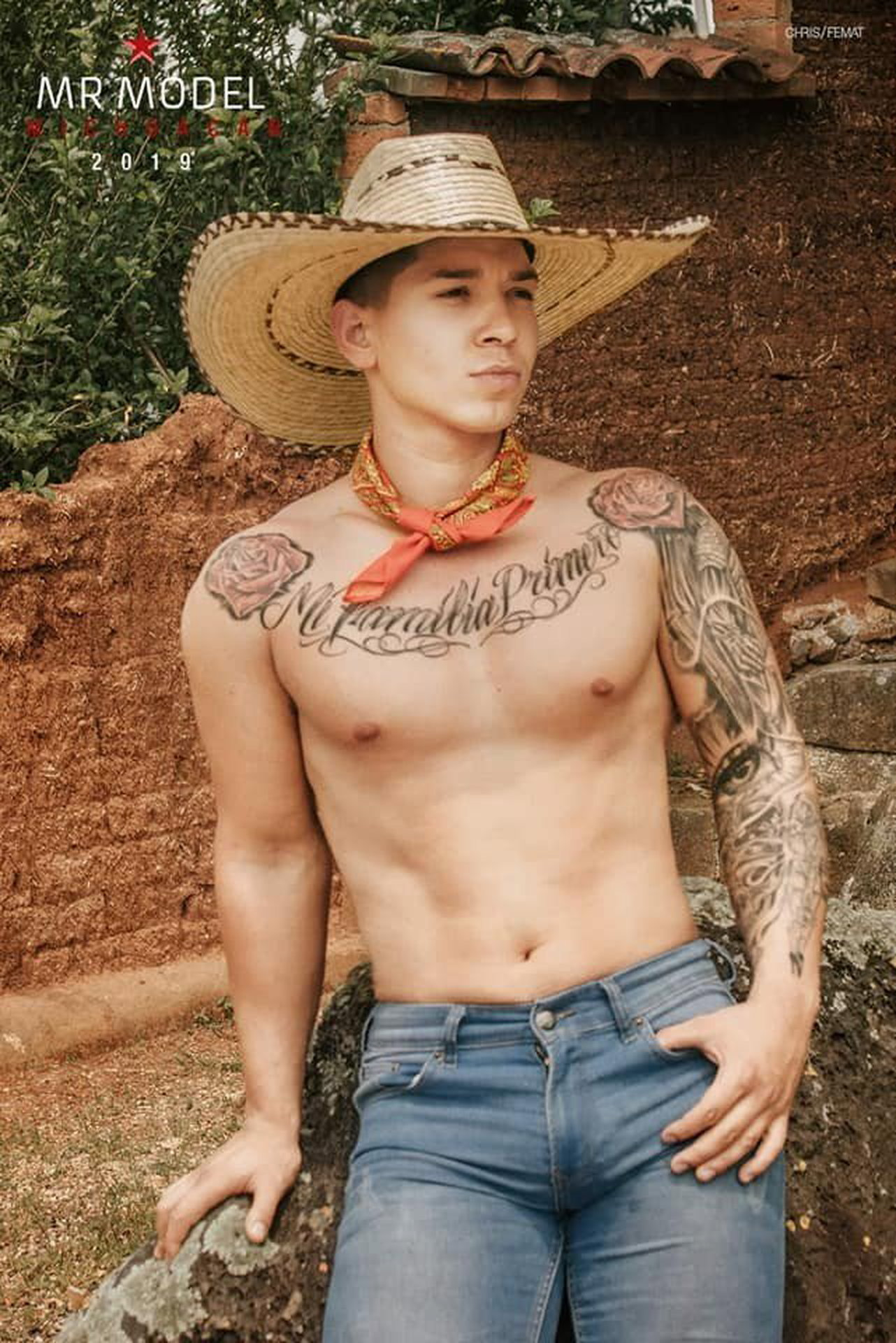 Photo by DirtyDaddyFunStuff with the username @DirtyDaddyPorn, who is a verified user,  April 28, 2024 at 11:08 PM and the text says 'Wow 9 #cowboys #armpits #muscles #mexico'