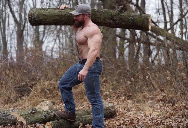 Photo by DirtyDaddyFunStuff with the username @DirtyDaddyPorn, who is a verified user,  April 28, 2024 at 11:05 PM and the text says 'Wood  #bear #muscles #hairy'