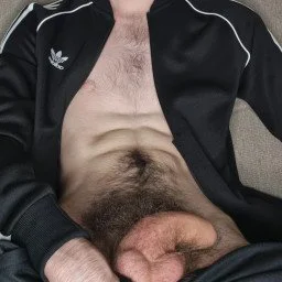 Photo by AussieHardinboy32 with the username @Hardinboy67, who is a verified user,  April 22, 2024 at 3:47 AM. The post is about the topic Hardinboy's Wanking Stuff