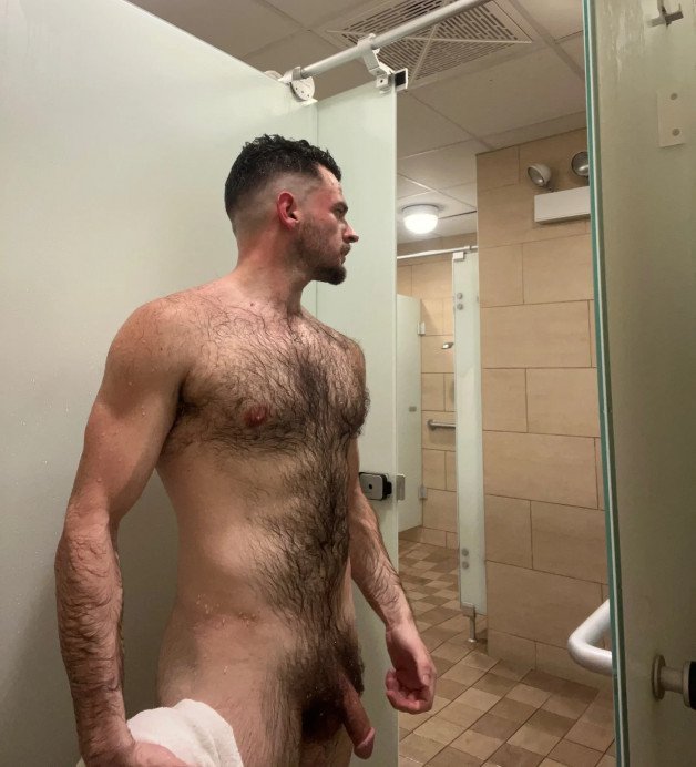 Photo by AussieHardinboy32 with the username @Hardinboy67, who is a verified user,  May 5, 2024 at 12:32 AM. The post is about the topic Hardinboy's Wanking Stuff