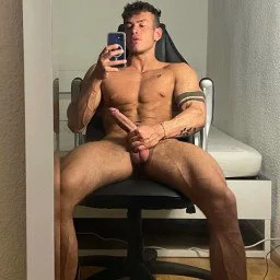 Photo by AussieHardinboy32 with the username @Hardinboy67, who is a verified user,  April 28, 2024 at 10:01 PM. The post is about the topic Hardinboy's Wanking Stuff