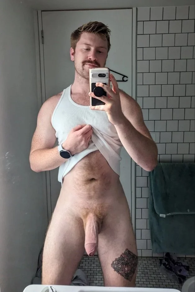 Photo by AussieHardinboy32 with the username @Hardinboy67, who is a verified user,  May 16, 2024 at 9:19 PM. The post is about the topic Hardinboy's Wanking Stuff
