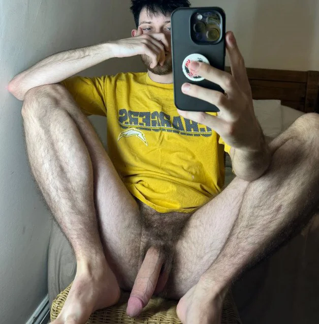 Photo by AussieHardinboy32 with the username @Hardinboy67, who is a verified user,  April 3, 2024 at 8:18 PM. The post is about the topic Hardinboy's Wanking Stuff