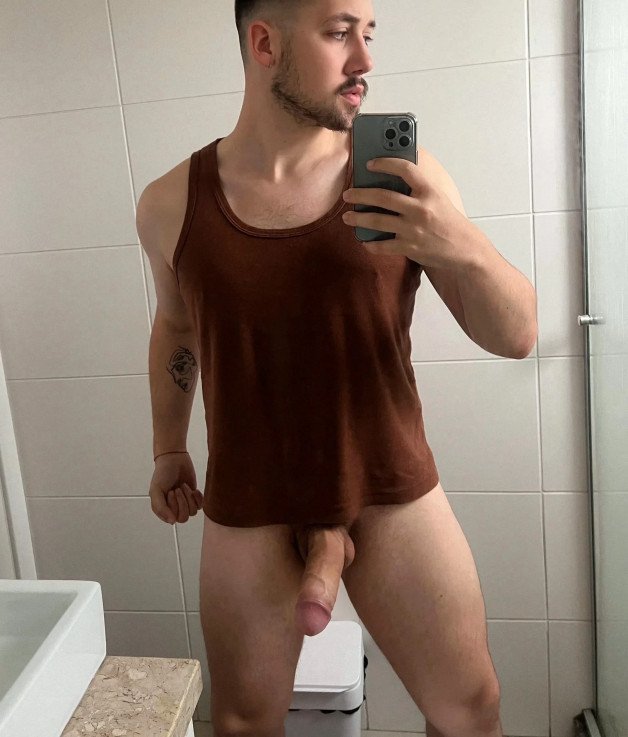 Photo by AussieHardinboy32 with the username @Hardinboy67, who is a verified user,  May 2, 2024 at 5:14 AM. The post is about the topic Hardinboy's Wanking Stuff