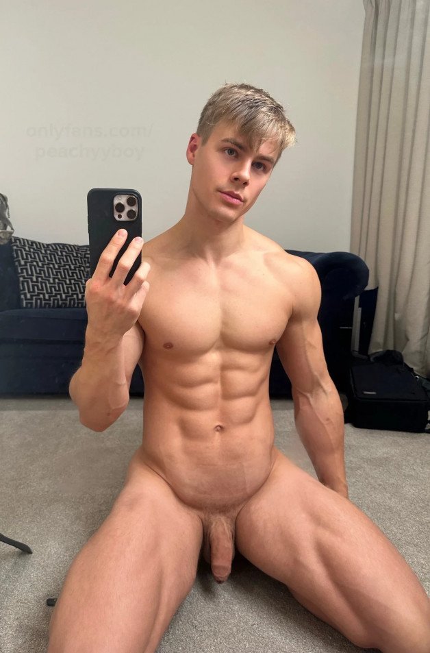Photo by AussieHardinboy32 with the username @Hardinboy67, who is a verified user,  May 13, 2024 at 12:25 AM. The post is about the topic Hardinboy's Wanking Stuff