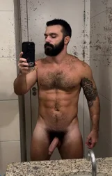 Photo by AussieHardinboy32 with the username @Hardinboy67, who is a verified user,  May 17, 2024 at 1:38 AM. The post is about the topic Hardinboy's Wanking Stuff
