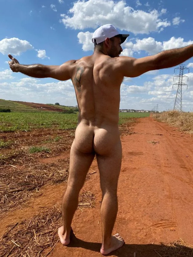 Photo by AussieHardinboy32 with the username @Hardinboy67, who is a verified user,  May 24, 2024 at 8:44 PM. The post is about the topic GayExTumblr
