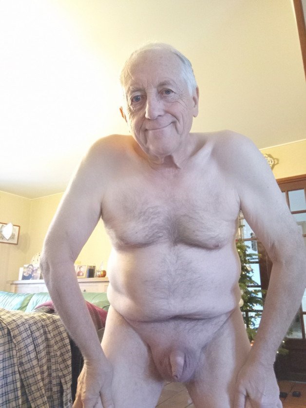 Photo by johnjohn6226 with the username @johnjohn6226, who is a verified user,  May 2, 2024 at 1:48 PM. The post is about the topic MEN Over 50 and the text says 'just me'