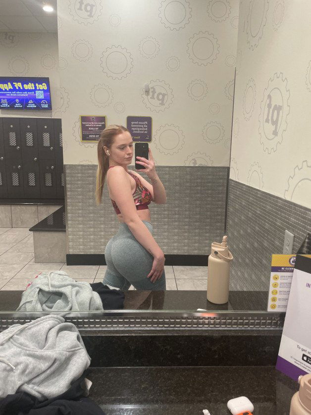 Photo by Blake with the username @blakebloom, who is a star user,  July 20, 2024 at 10:58 PM. The post is about the topic Leggings and Yoga Pants and the text says 'that ass needs a lot of work..'