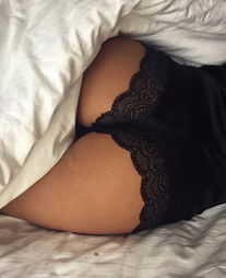 Photo by TaylorandFraser with the username @TaylorandFraser,  November 21, 2020 at 8:37 AM and the text says 'Black lingerie.... ❤️'