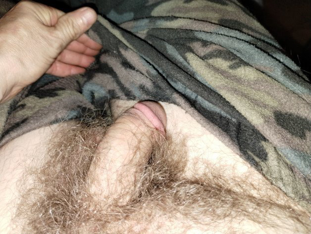 Photo by Bislut72 with the username @Bislut72, who is a verified user,  January 25, 2024 at 12:58 PM and the text says 'morning softie who wants to get me hard'