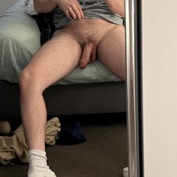 Photo by 7,4” BWC Ver ValjasX with the username @ValjasX, who is a verified user,  March 11, 2024 at 3:44 AM. The post is about the topic Gay Porn and the text says 'Hung and uncut $ #hung #hot #big #ver'