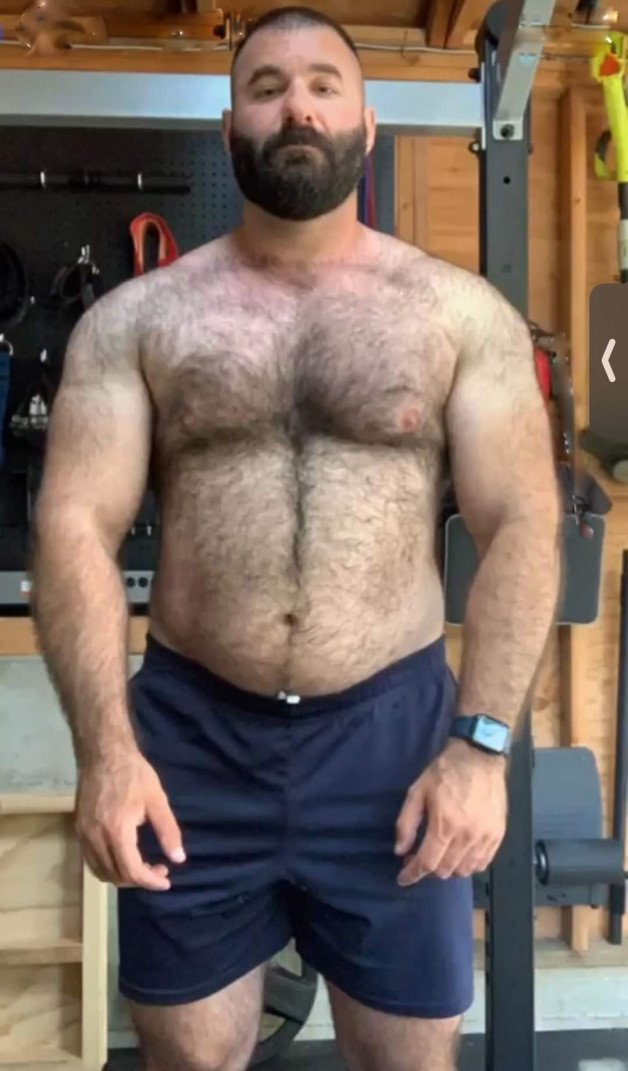 Photo by CubkinkSubmind with the username @CubkinkSubmind, who is a verified user,  July 6, 2024 at 1:33 AM. The post is about the topic Daddy Bears