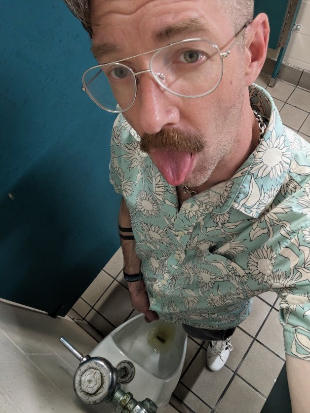 Photo by RandyRion with the username @RandyRion, who is a verified user,  January 25, 2024 at 7:40 PM. The post is about the topic Gay Piss Fans and the text says 'public restroom selfie, oink!'