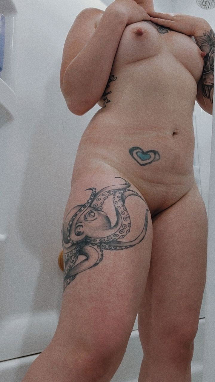 Photo by Daddyzgirl with the username @Daddyzgirl, who is a verified user,  June 25, 2024 at 1:03 AM. The post is about the topic Nude Selfies and the text says 'Shower fun anyone??'