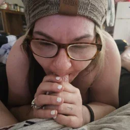 Photo by 420coupleguy with the username @420coupleguy, who is a verified user,  March 19, 2024 at 6:13 PM. The post is about the topic blowjob