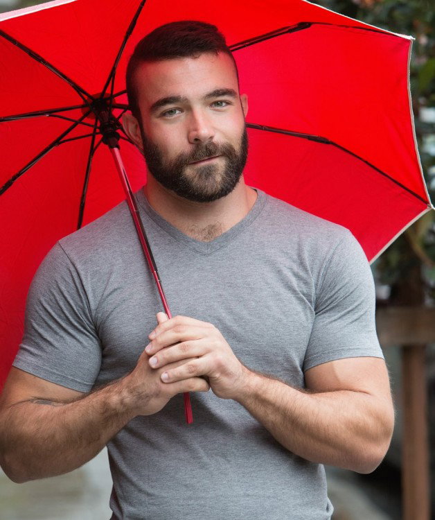 Photo by Gay Uncut and Intact with the username @Kai-1269,  December 10, 2016 at 1:23 AM and the text says 'furrrybear:

thehairyflavor:BEST MAN EVER!
FOLLOW ME ~ FOR MORE SEXY MEN*      http://furrrybear.tumblr.com'