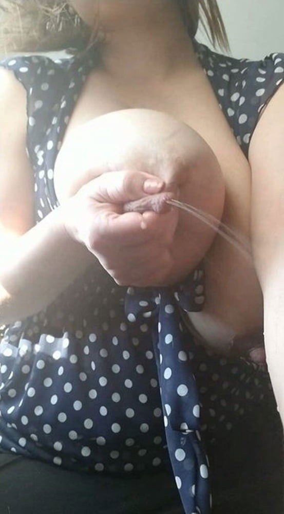 Photo by LiveFetish with the username @LiveFetish,  September 28, 2020 at 4:40 PM. The post is about the topic Breast Milk