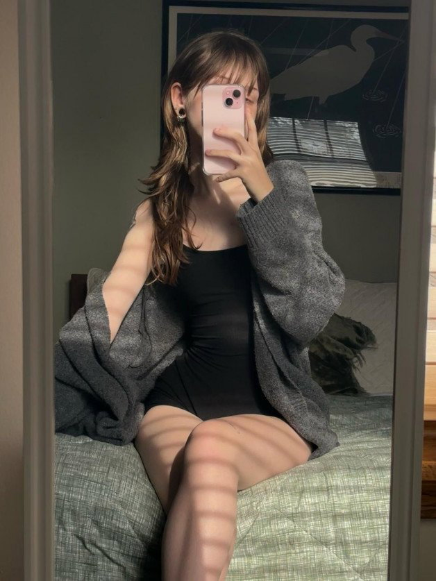 Photo by Bella with the username @teensybella, who is a star user,  June 4, 2024 at 5:24 PM. The post is about the topic Skinny Teens and the text says 'blinde date?'