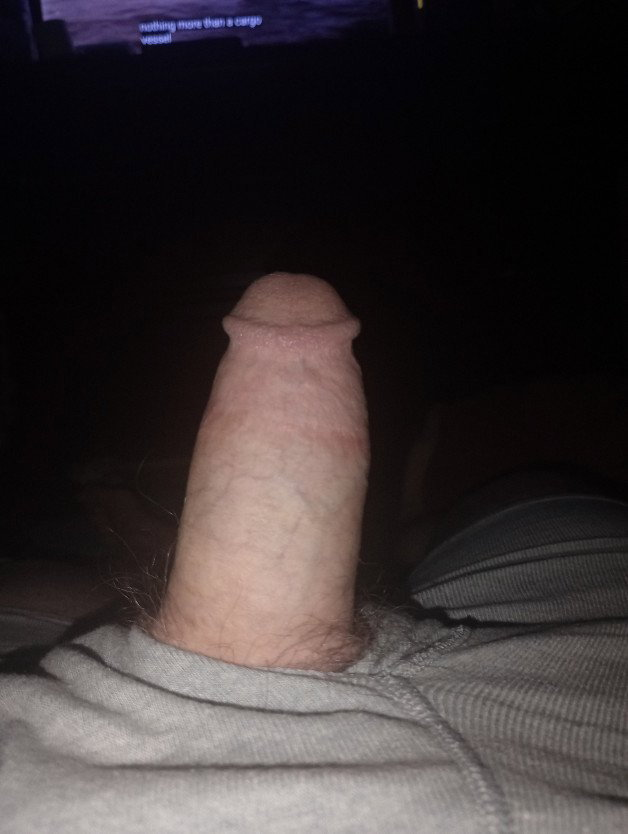 Photo by Henrikbearclaw with the username @Henrikbearclaw, who is a star user,  April 27, 2024 at 8:56 AM. The post is about the topic Rate my pussy or dick and the text says 'Thick dick, stretches you really well. 😏😉'