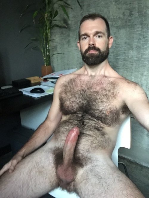 Photo by nightcreature231 with the username @nightcreature231, who is a verified user,  April 23, 2024 at 11:30 AM and the text says 'want to feel your fur while i suck on that hard cock'