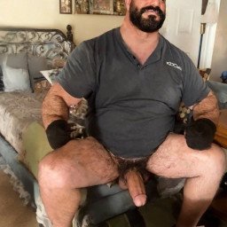 Photo by nightcreature231 with the username @nightcreature231, who is a verified user,  May 12, 2024 at 10:54 AM and the text says 'wow hot man   grat cock  wish i could  please him'