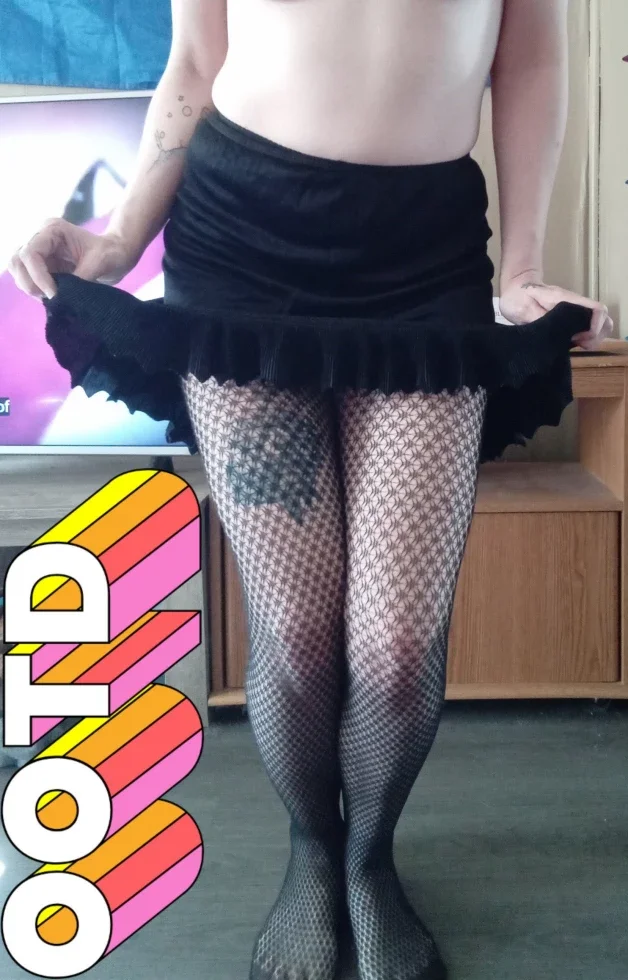 Photo by FemboiFluid with the username @FemboiFluid, who is a star user,  April 4, 2024 at 9:46 PM. The post is about the topic Femboy and the text says '#OOTD'