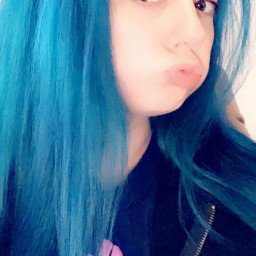 Photo by lilimariexx with the username @lilimariexx, who is a star user,  March 7, 2024 at 8:32 PM and the text says 'I think i should do blue hair again'
