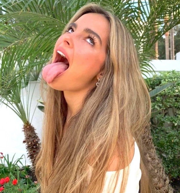 Photo by babecrave with the username @babecrave, who is a verified user,  March 19, 2024 at 9:33 AM. The post is about the topic Addison Rae and the text says '#AddisonRae is ready for it
🔥🔥🔥🔥🔥
#tongue #celebrity #babes'
