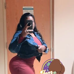 Photo by msfemboss with the username @msfemboss, who is a verified user,  March 23, 2024 at 6:24 PM. The post is about the topic Sexy BBWs and the text says 'Hello, Good Day Sirs'