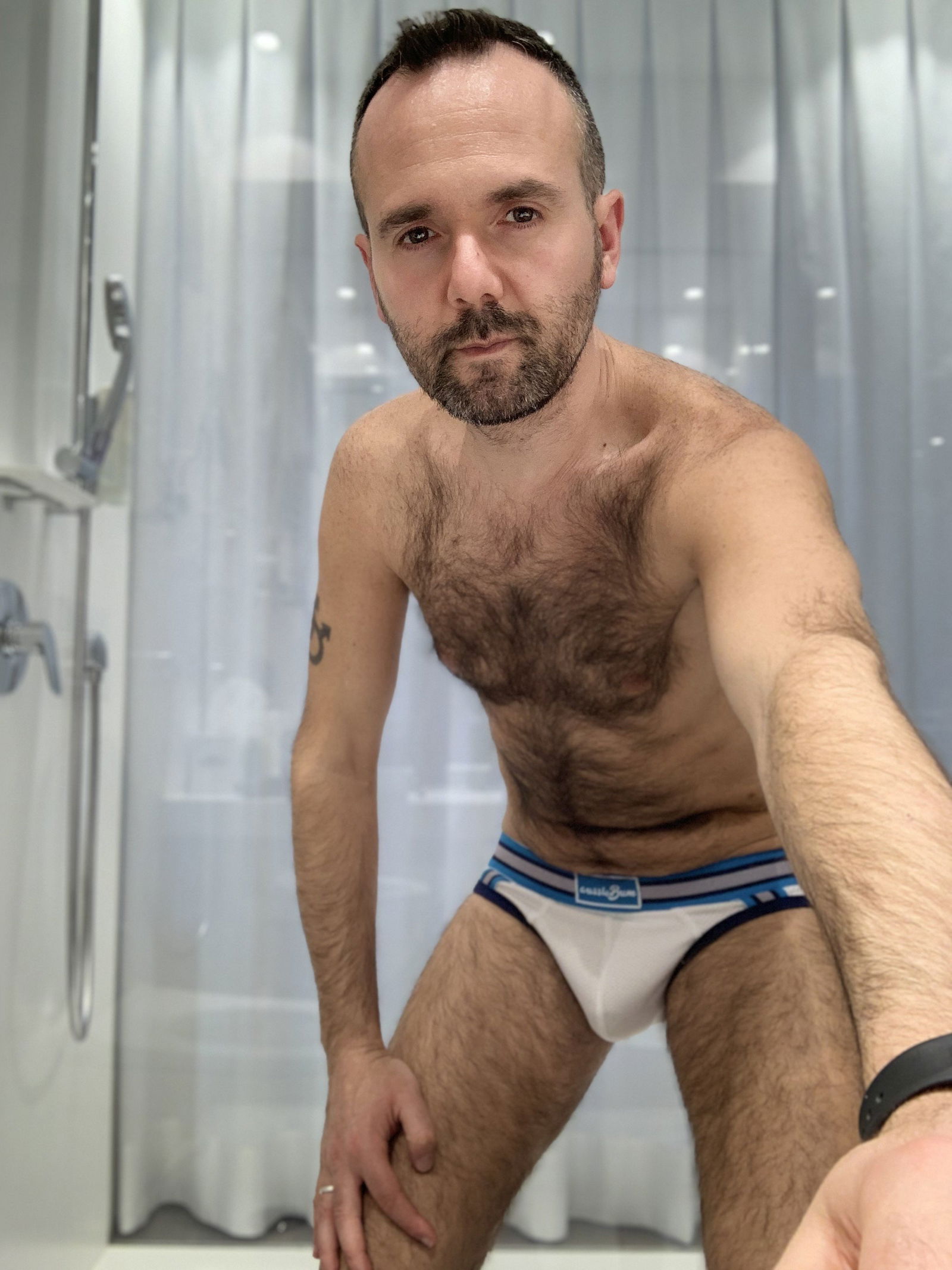 Album by Acer2212 with the username @acer2212, who is a verified user,  August 26, 2024 at 6:31 AM. The post is about the topic Gay Underwear and the text says 'Monday'