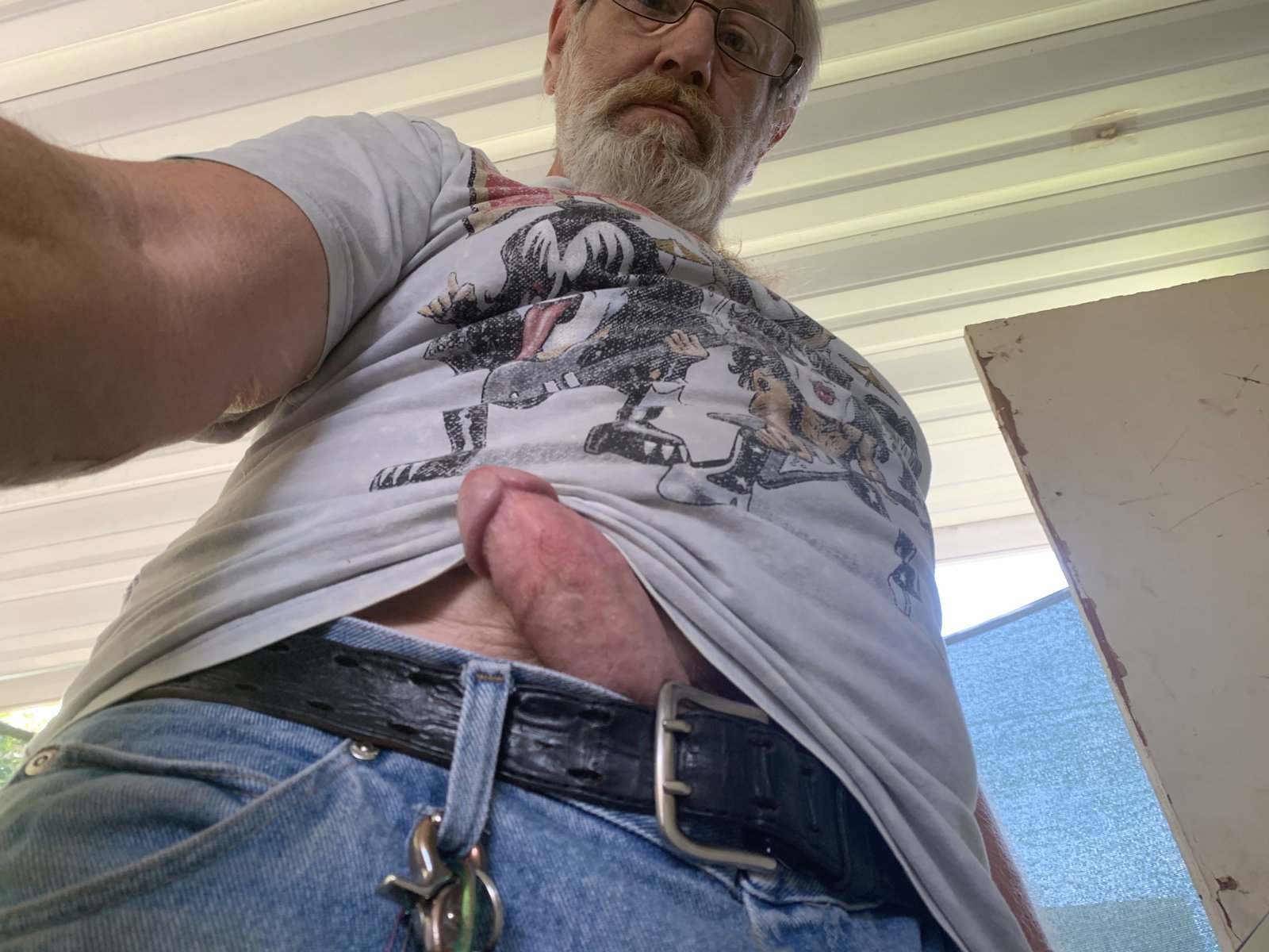 Photo by VicDic420 with the username @VicDic420, who is a verified user,  April 29, 2024 at 3:35 PM. The post is about the topic Show your DICK and the text says 'anyone wanna play?'
