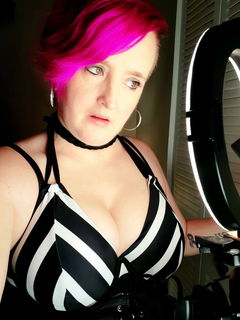 Photo by Kennedy Channing with the username @kennedy36dd, who is a star user,  August 29, 2024 at 6:00 PM. The post is about the topic PervyMoms and the text says 'Do you like em busty? 

LINKS ARE IN BIO💝

💙OF: kennedy36dd 

~💜Manyvids.com: Kennedy Channing
XXX ^^^^

ONLYFANS CONTAINS...
💥Sexy dancing
💥Lingerie
💥Sexy pics (some nudes and pussy shots), 💥Solo
💥Oil play
💥Mini tease videos
💥XXX..'