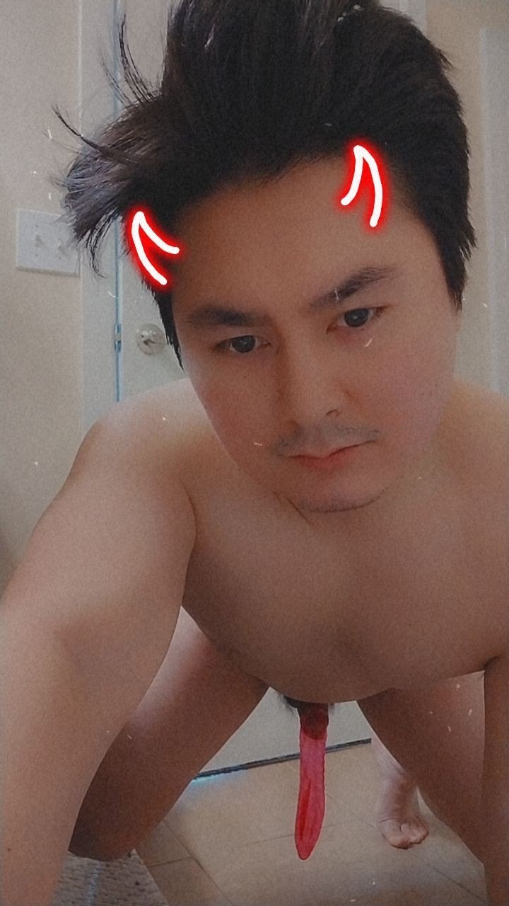 Album by bvlsph with the username @bvlsph, who is a verified user,  April 22, 2024 at 9:14 PM. The post is about the topic Funny Kink and the text says 'I love humiliation, so i made an account just to show off my tiny dick here. I hope you enjoy it! Make me famous, please ? 🙈🤤🤭'