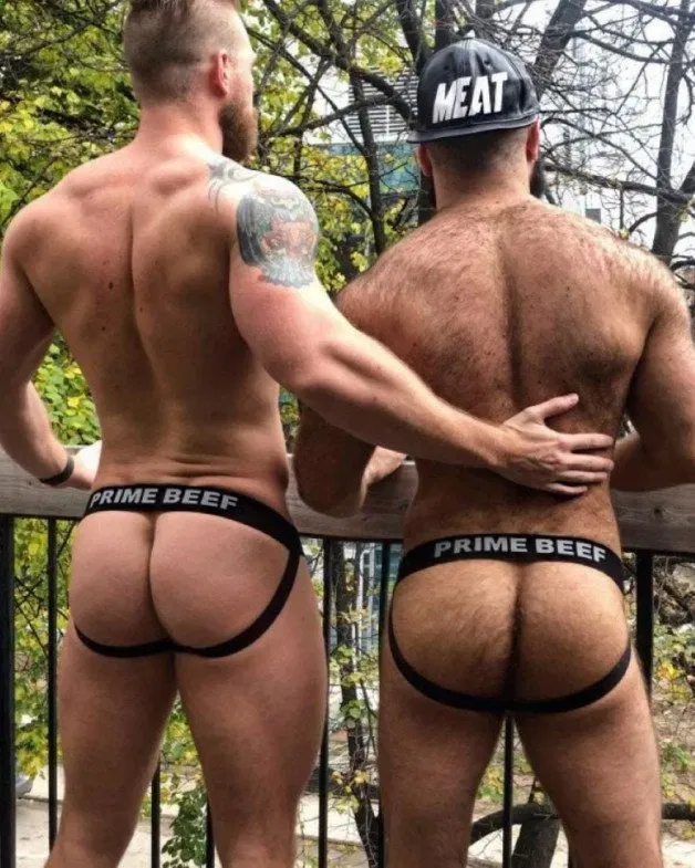 Photo by MisterB with the username @MisterB24, who is a verified user,  July 5, 2024 at 3:16 AM. The post is about the topic Gay male ass and the text says 'Outdoor fun next? Great view anyway. 😋'