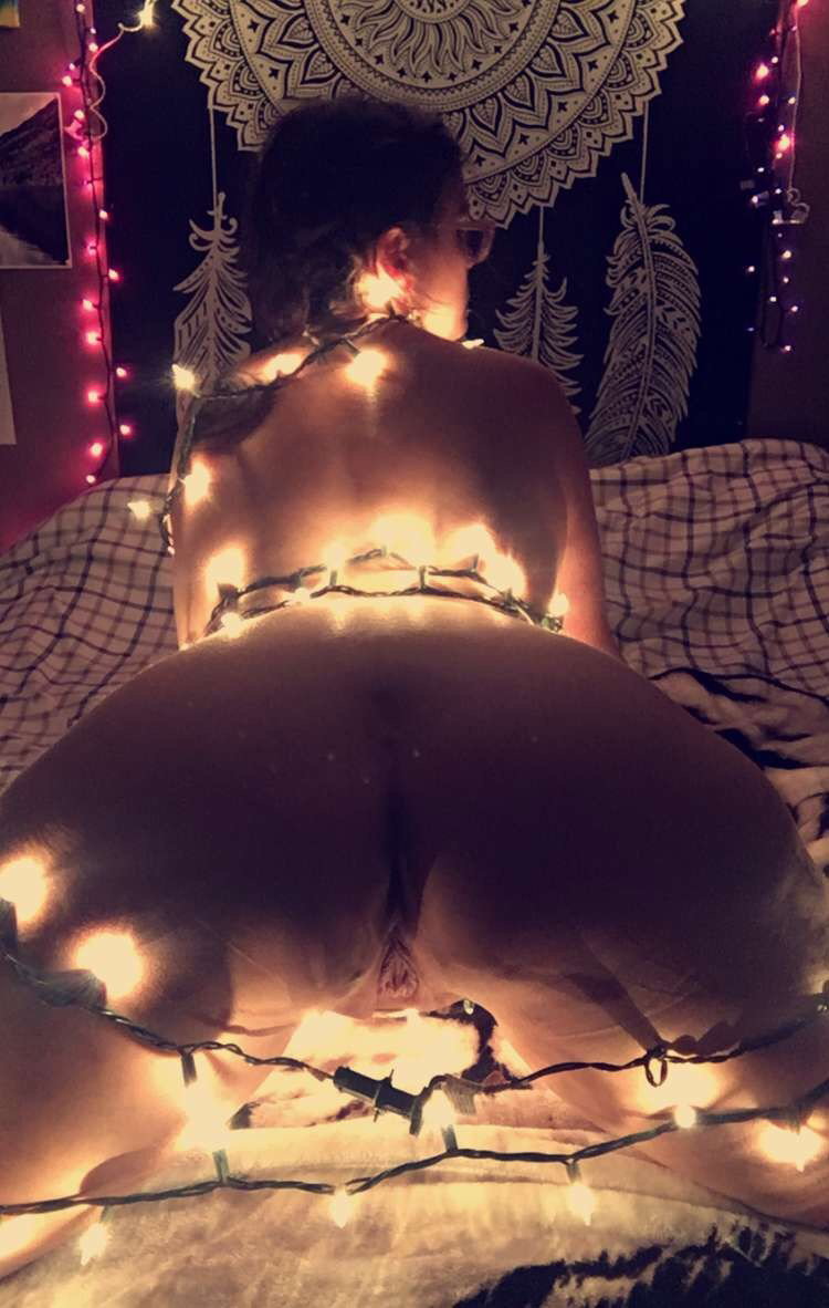 Photo by TheNaughtyHippy with the username @TheNaughtyHippy, who is a star user,  January 18, 2019 at 9:05 PM. The post is about the topic Ass and the text says 'https://onlyfans.com/thenaughtyhippy'