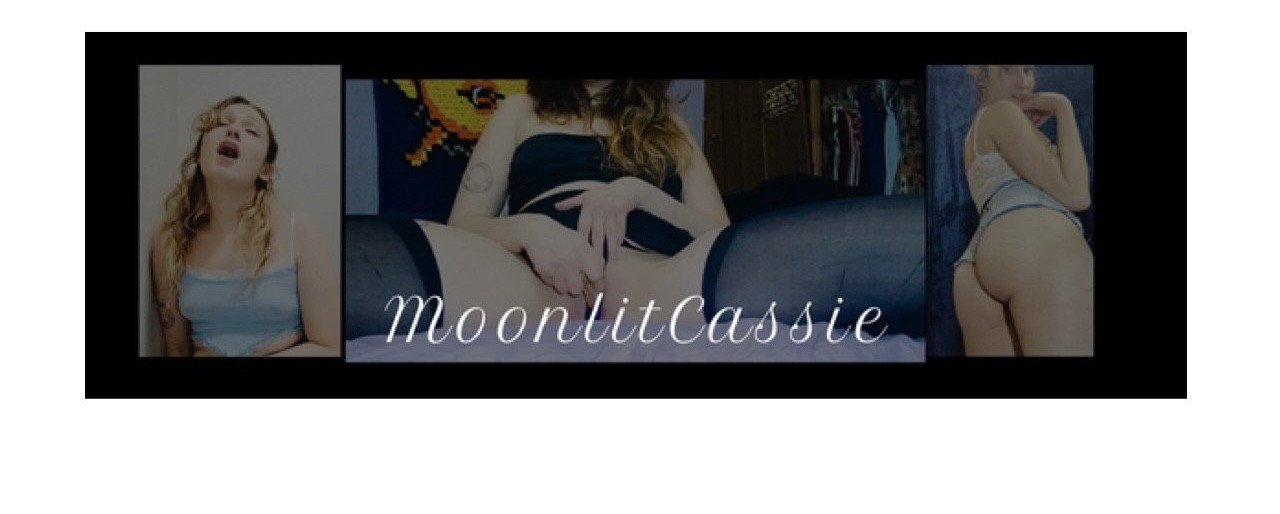 Cover photo of Moonlitcassie