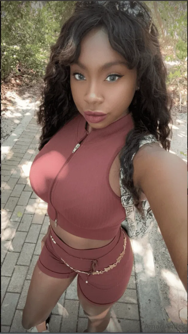 Photo by Amari #1 NAUGHTY ANGEL with the username @amariantics, who is a star user,  July 10, 2024 at 3:10 PM. The post is about the topic Black Beauties and the text says 'Channeling my inner goddess today! 💋'