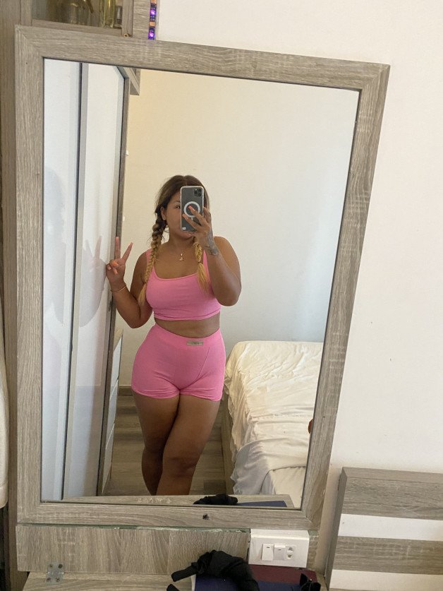 Photo by Clara Exo with the username @ClaraExo, who is a star user,  August 6, 2024 at 4:37 PM. The post is about the topic Hotwife and the text says 'Hope my  body make your cock hungry'