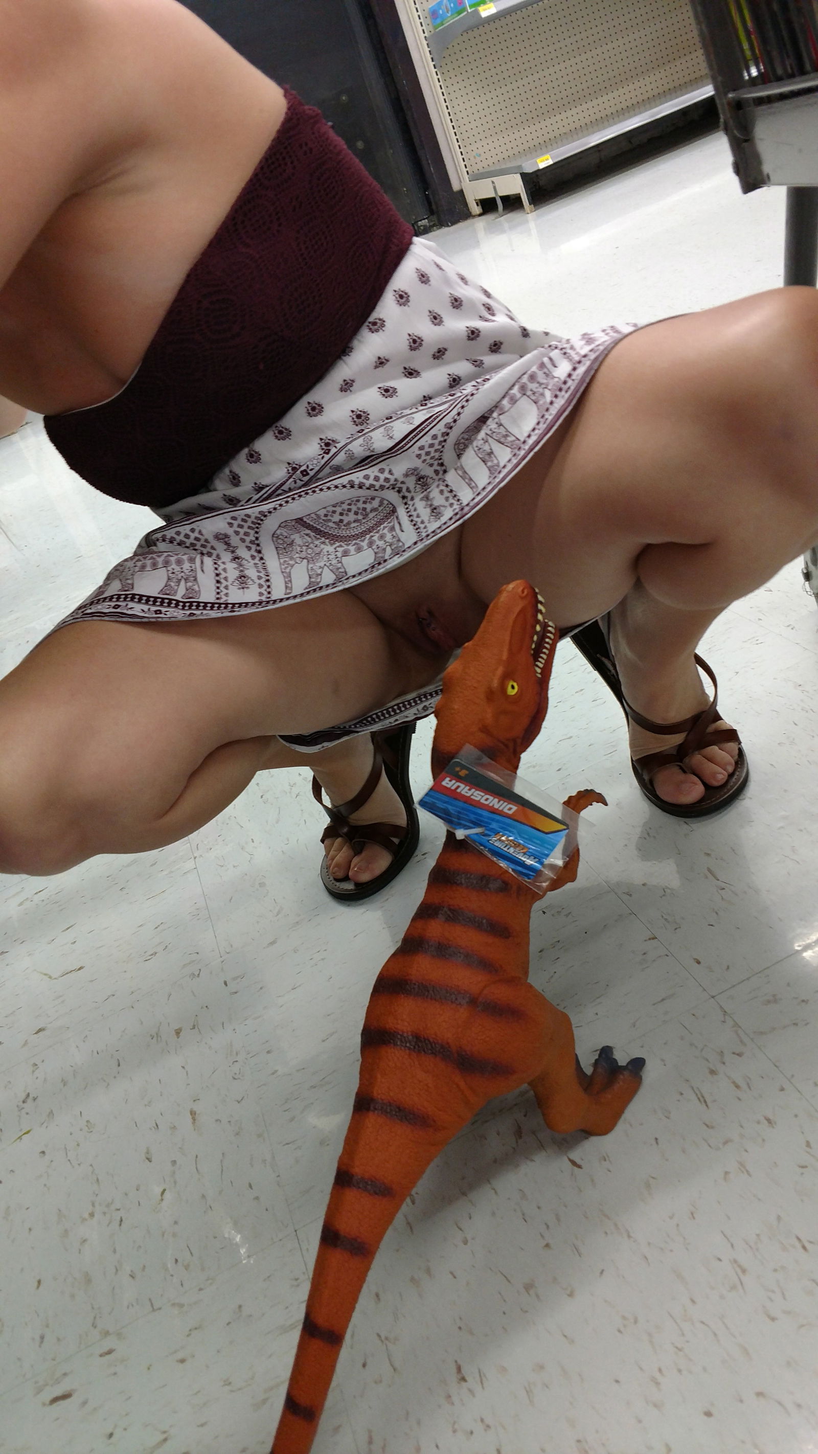 Photo by Lookingfor39 with the username @Lookingfor39,  May 17, 2019 at 10:20 PM. The post is about the topic Flashers and Public Nudes and the text says 'Hmm even t-rex knows what good to eat 
Babygurl 😍 😘'