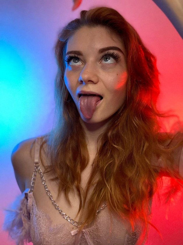 Photo by foxydreams with the username @foxydreams, who is a verified user,  July 18, 2024 at 11:08 PM. The post is about the topic ahegao and the text says 'my face when i see your cock😍💕'