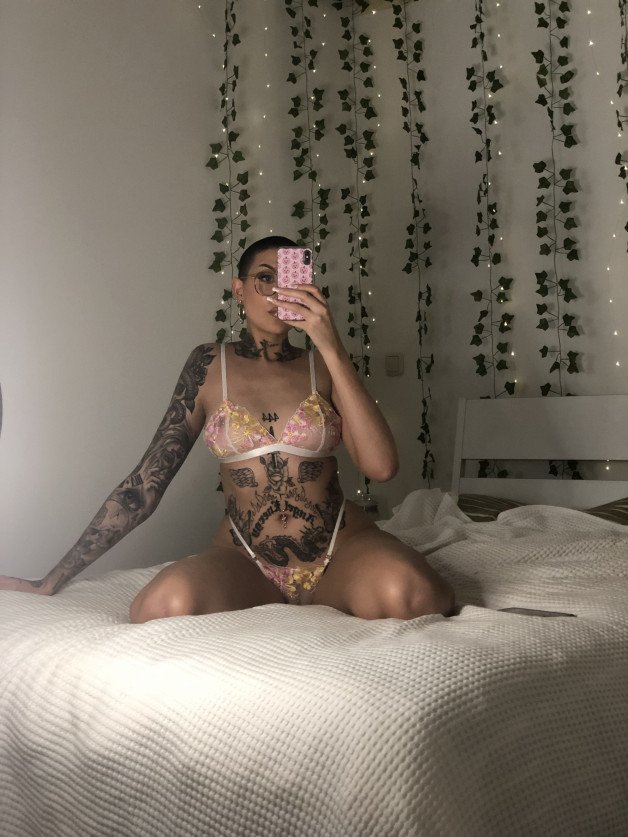 Photo by tattooedxmia with the username @tattooedxmia, who is a star user,  August 7, 2024 at 4:47 PM and the text says 'already in bed for you'