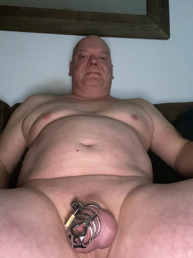 Photo by Dutchchastity with the username @Dutchchastity, who is a verified user,  July 2, 2024 at 7:12 AM. The post is about the topic Male Chastity and the text says 'Hi there, I am new on sharesome and I like to say hello.
I have a small dick that is locked in chastity by my wife for long periods but never longer then 6 months. I love to be humiliated with my tiny dick'