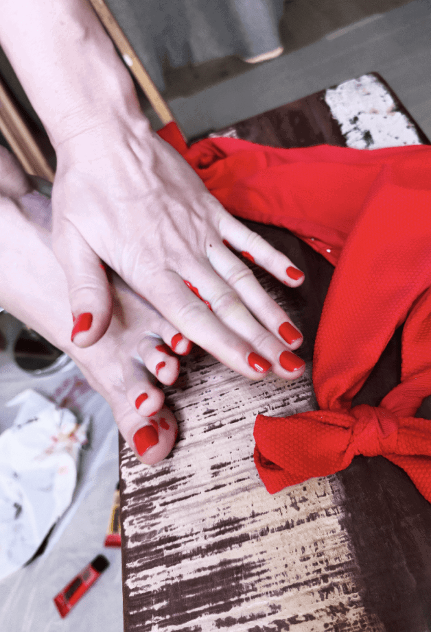 Photo by FeetMaitresse with the username @feetmaitresse, who is a star user,  September 5, 2024 at 9:51 PM and the text says '#Mistress #Femdom #footfetish #feet #nailpolish #red #nails #goddess'