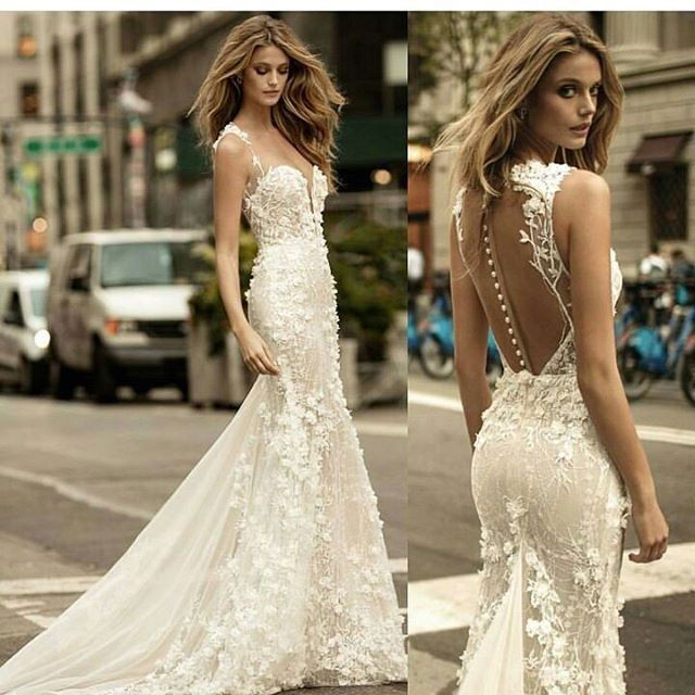 Photo by Tossed1234 with the username @Tossed1234,  December 9, 2016 at 9:17 PM and the text says 'gelinlikbu:#weddingdress #gelin#gelinlik#düğün#gown#bride'