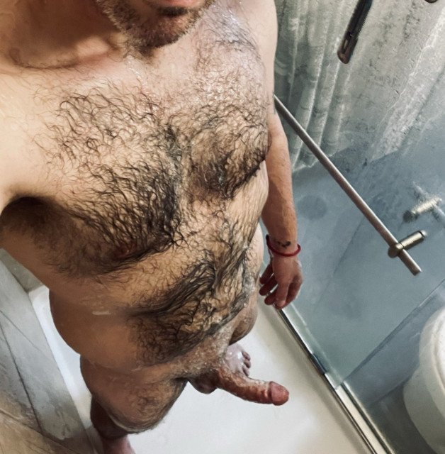 Photo by Circusofcircuits with the username @Circusofcircuits,  February 20, 2023 at 4:05 AM. The post is about the topic Bi and Curious and the text says 'Come help me wash up?'
