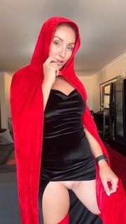 Photo by RedFoxOfficial with the username @RedFoxOfficial, who is a star user,  October 22, 2024 at 12:00 PM. The post is about the topic OnlyFans and the text says 'Do you wanna be my big bad wolf and eat me? 

🎃👻Huge Halloween sale, don&#039;t miss it!!!👻🎃 

Join your naughty little Red Riding Hood

⬇️⬇️⬇️

http://onlyfans.com/redfoxofficial'