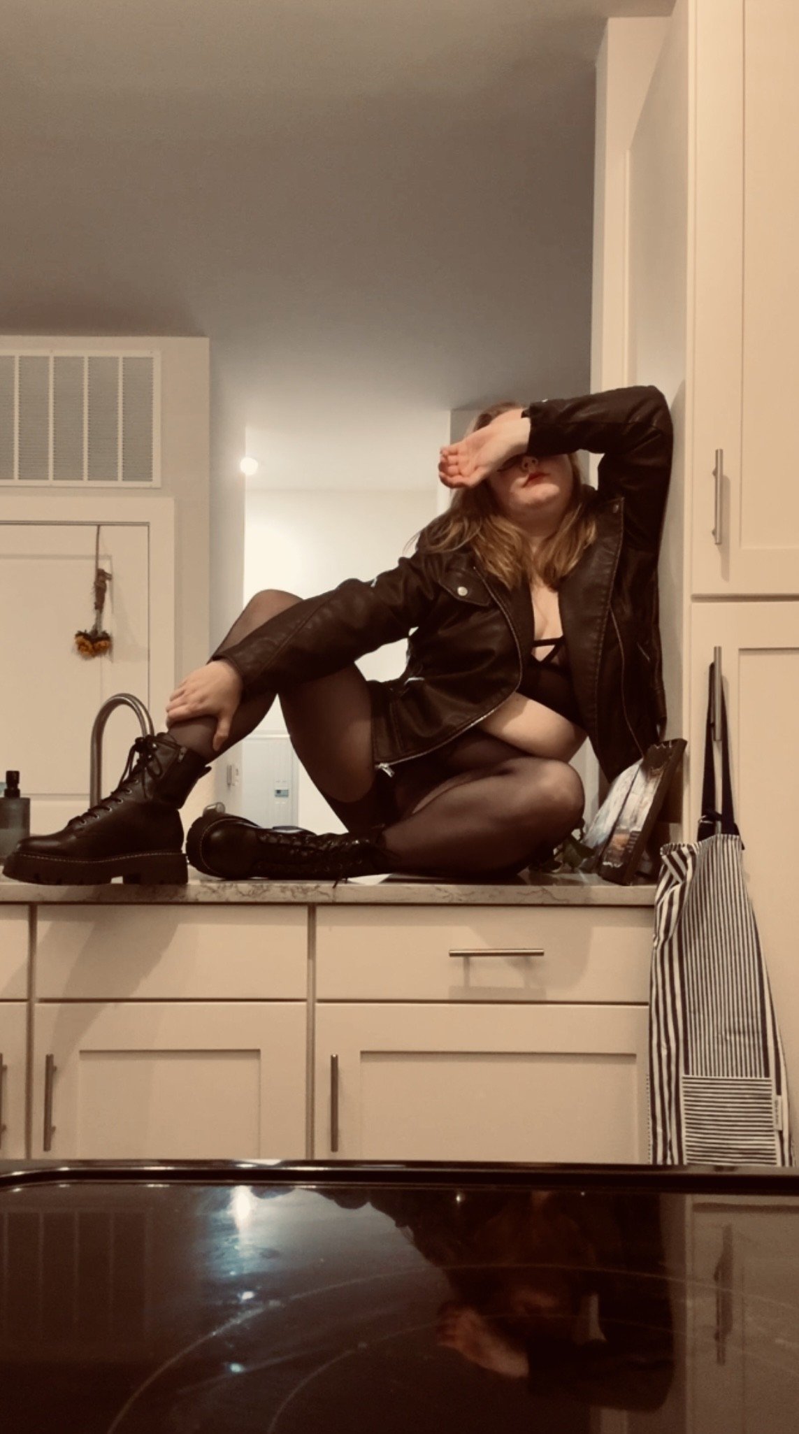 Album by thegoodestswitch with the username @thegoodestswitch, who is a verified user,  October 16, 2024 at 12:28 AM and the text says 'all alone with no one to play with ...
won&#039;t you cum join me? 

#Leather #Collar #Breasts #Switch'